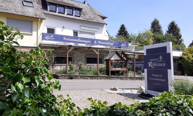 Enkirch Apartment | Large apartment with two terraces, view of the Moselle