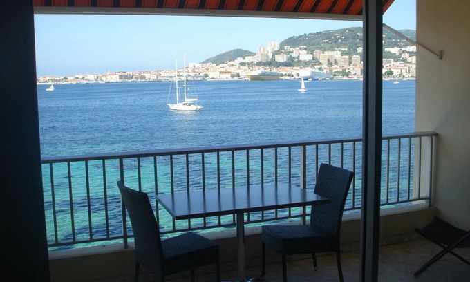 Le Ricanto Apartment | Large beach side studio with amazing view of Ajaccio Golf