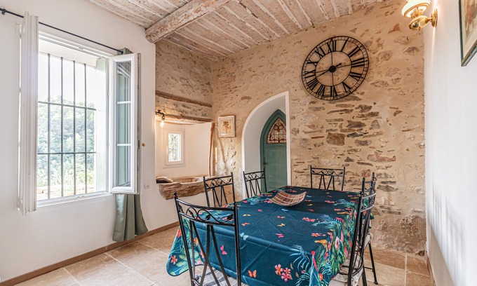Saint-Chinian House | Large building near Saint CHINIAN - 40 minutes from the beach
