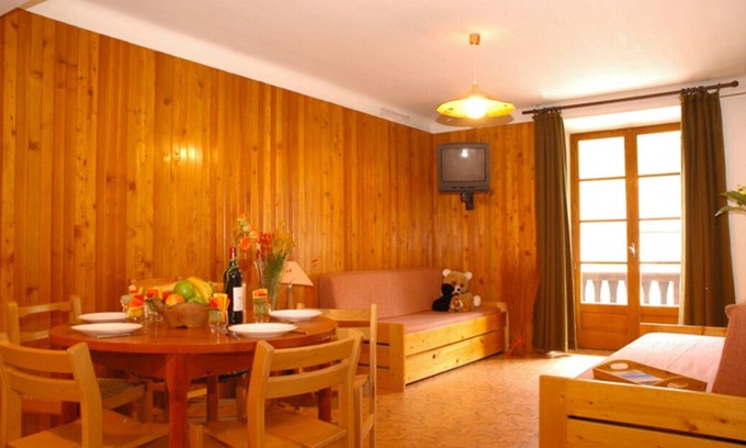Val Cenis Apartment | Large, comfortable apartment 3 minutes from the slopes and village center