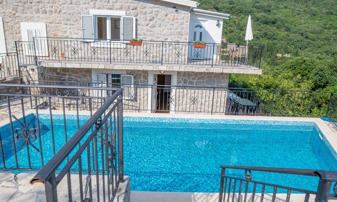Tivat Apartment | Large Communal Pool, Sun Terraces, Sea and Mountain Views, 2 km to sea