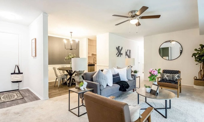 Southwest Raleigh Condo | Large condo close to downtown Raleigh!