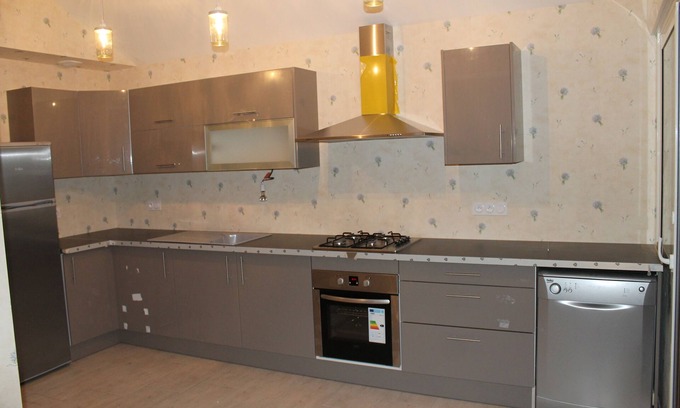 Doue-en-Anjou Cottage | large cottage with baby equipment