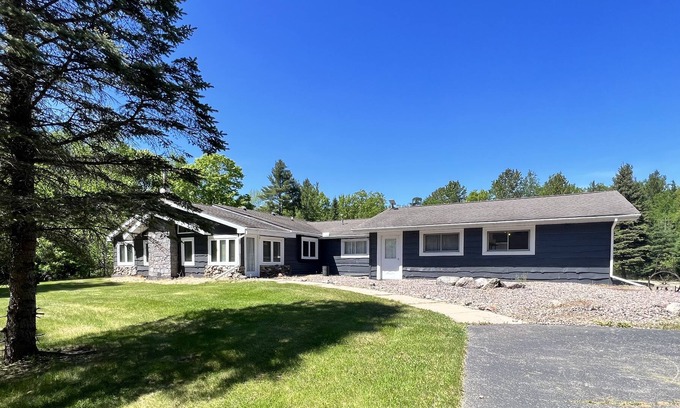 Amberg House | Large cottage right on ATV & snow trails. Close to Dave’s Falls! Pet friendly!