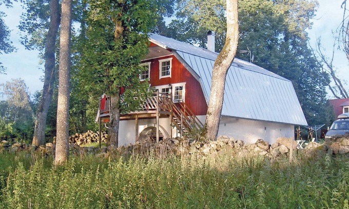 Stavsjo House | Large cottage with a view of Lake Bolmen from the terrace.