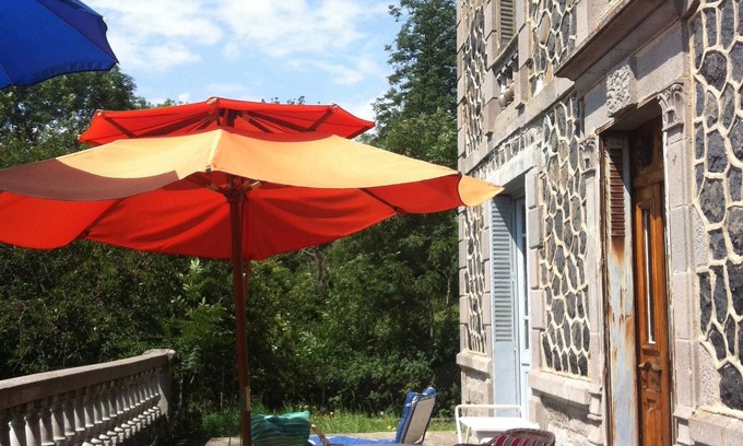 Veze House | Large detached Maison de Caractere for seasonal rental: 14 people
