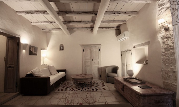 Bonifacio Apartment | Large duplex house 14th century renovated/air-conditioned/Internet Upper town Bonifacio