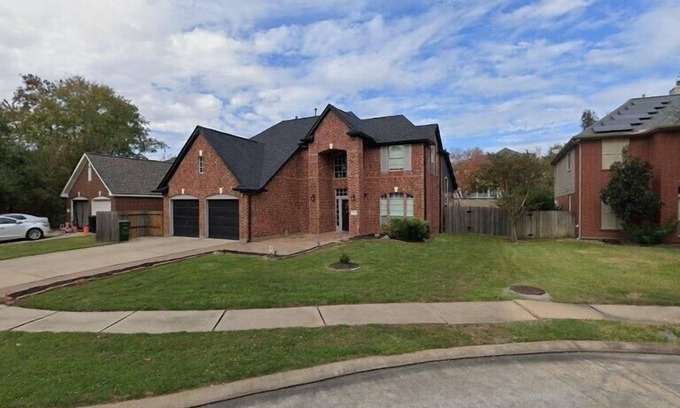 Addicks House | Large entire 30 + nights TexasChildrenMD AndersonMemorialEnergy Corridor Park 10