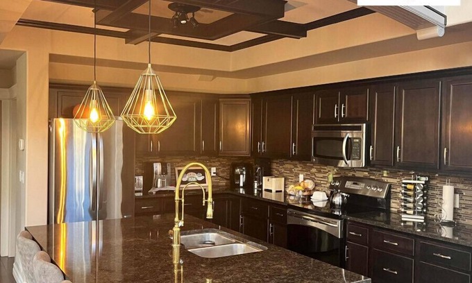 Mill Bay House | Large Executive Home in Mill Springs , 4 bd/3 ba