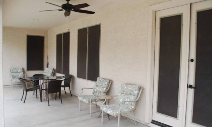 Phoenix House | Large extended stay 5 bedroom home, North Phoenix