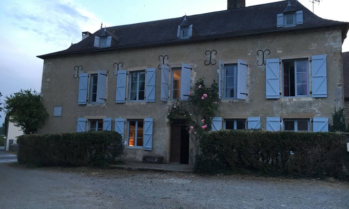 Gestas House | Large family home in the countryside