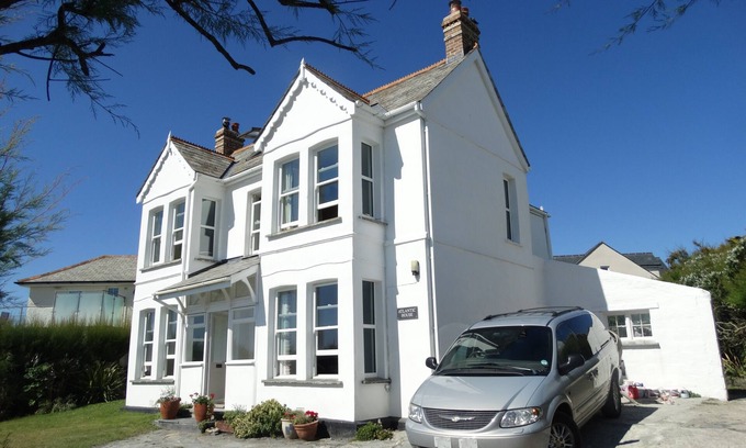 Treyarnon House | Large Family House Right By The Beach on Treyarnon Bay