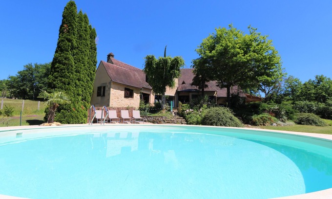 Marquay House | Large family stone house with AC/heated pool/huge fenced garden close by Sarlat