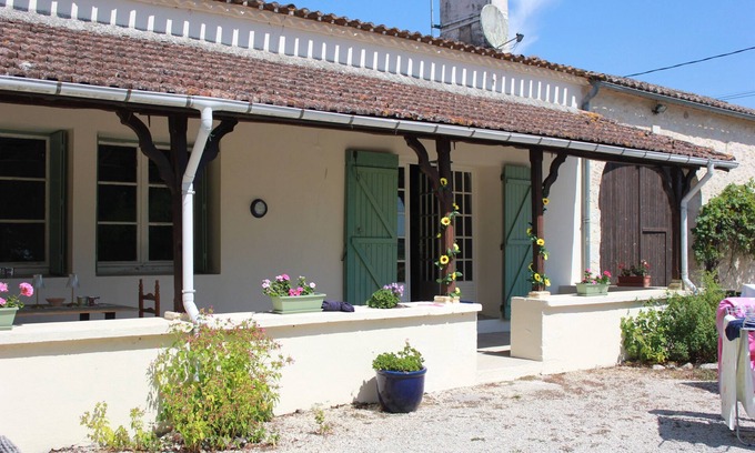 Saint-Jean-de-Duras Other | Large Farmhouse/Villa In Stunning French Countryside - best for families + dogs