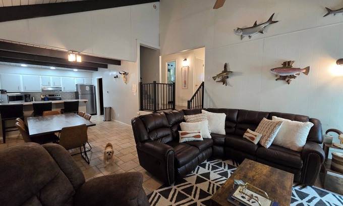 Navajo Dam House | Large Fishing Cabin, San Juan River Access