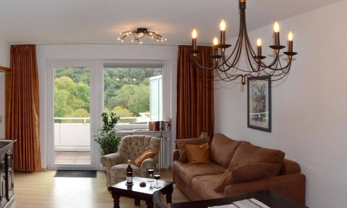 Bad Muenster am Stein-Ebernburg Apartment | Large flat in Bad Münster Am Stein-Ebernburg