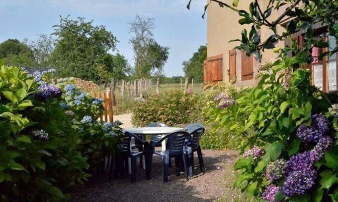 Fougerolles-Saint-Valbert Cottage | Large family home in nature, near Vosges - WIFI, parking