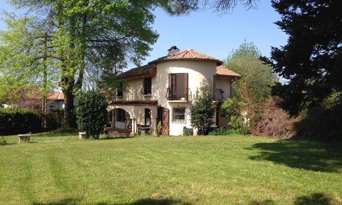 Saint-Vincent-de-Tyrosse House | LARGE FAMILY HOME 15 MINUTES FROM THE BEACHES OF HOSSEGOR CAPBRETON SEIGNOSSE