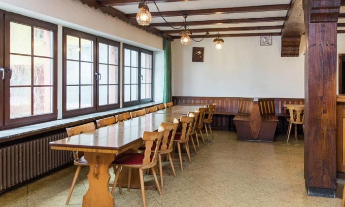 Ammeldingen bei Neuerburg House | Large group house beautifully located in Eifel