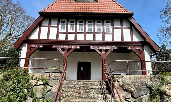 Hohenkirchen House | large holiday home on the Baltic Sea "Oldevighus"