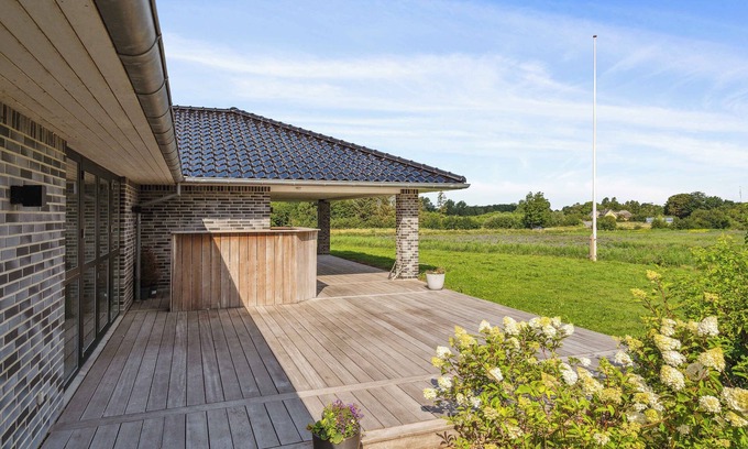 Otterup Villa | Large holiday home with pool near Odense