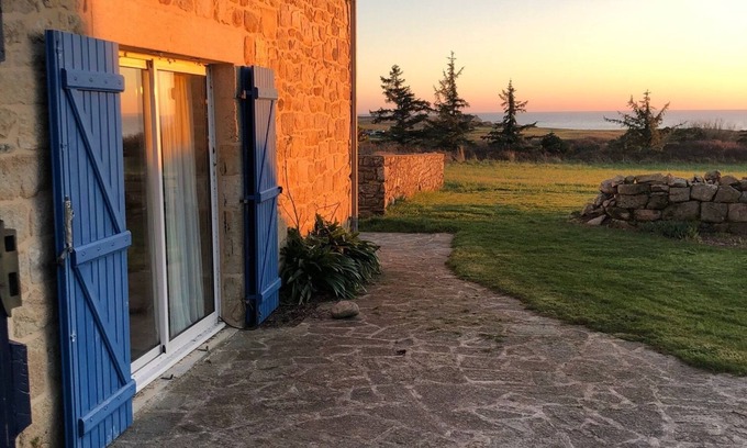 Esquibien House | Large house, facing south, facing the ocean between Audierne and Pointe du raz