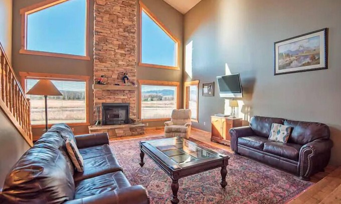 Victor House | Large House, Hot Tub, and Views