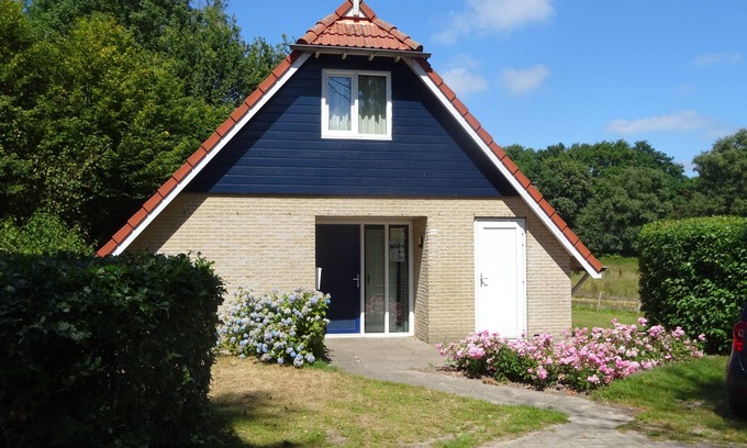 Westerbork House | Large house in a unique place