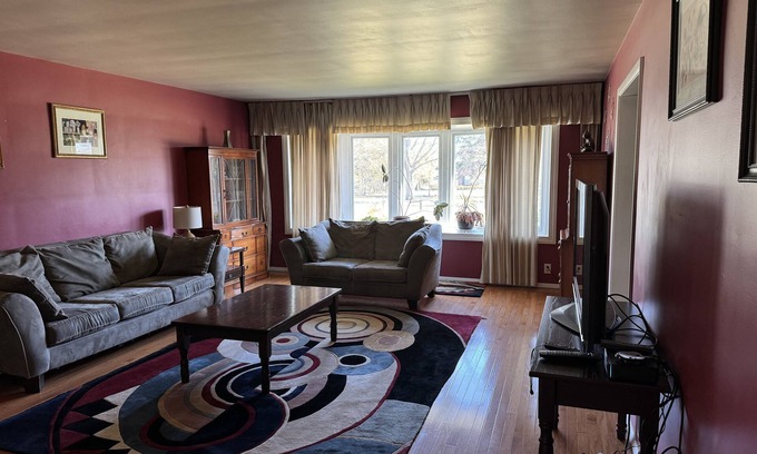 Meridian Hills House | Large House Rental in Historic Area