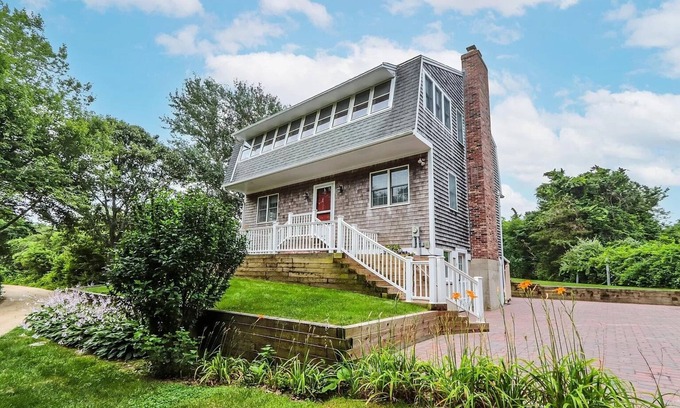 Orleans House | Large House w/ample space- steps from Skaket Beach, close to CCRT and downtown!