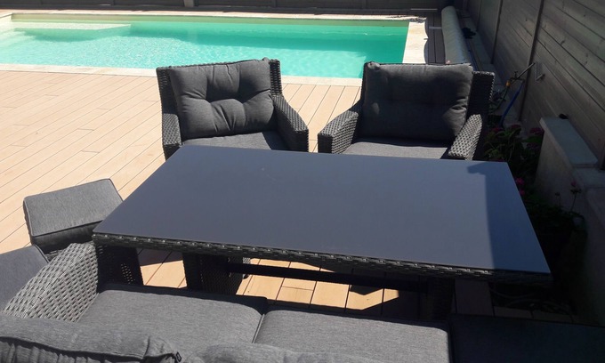 Meximieux House | Large house with heated pool - at the foot of Pérouges and 20 minutes from Lyon