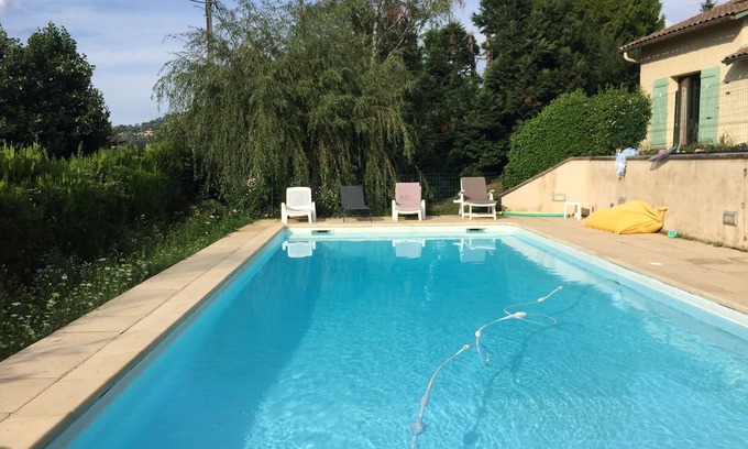 Limonest House | Large house with swimming pool near Lyon ideal for families with children
