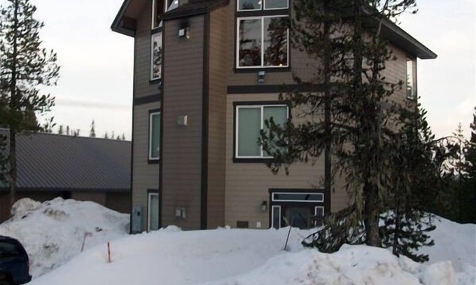 Government Camp House | Large House with Mountain View,3 Master Suites, Ski-In Ski-Out Timberline/Summit