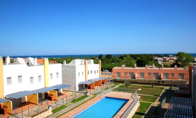 Creixell Villa | Large houses with terrace and pool for 6 people. Ref.via augusta-6
