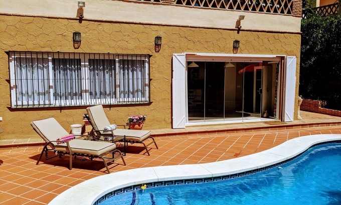 Mijas Apartment | Large, Luxurious 2 Bedroom APARTMENT With PRIVATE POOL, Excellent Reviews!