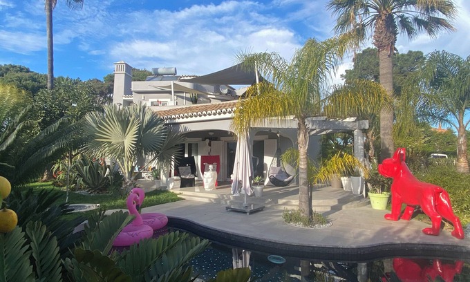 Quarteira Villa | Large luxury detached villa 4 en-suite bedrooms private pool golf at 300 meters