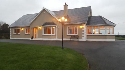 Rosslare Harbour House | Large Luxury House