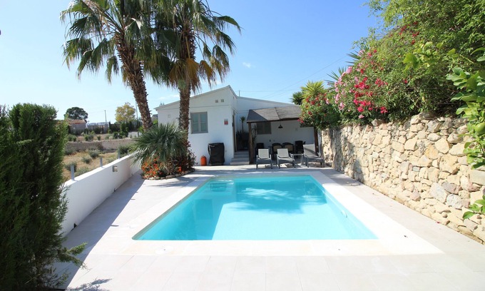 Huerta de Arriba Villa | Large Modern Villa, Private Pool and Gardens