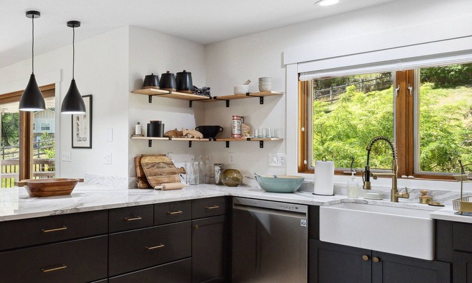 East Missoula House | Large Multi-Family Home in East Missoula. Fully Renovated in 2023.