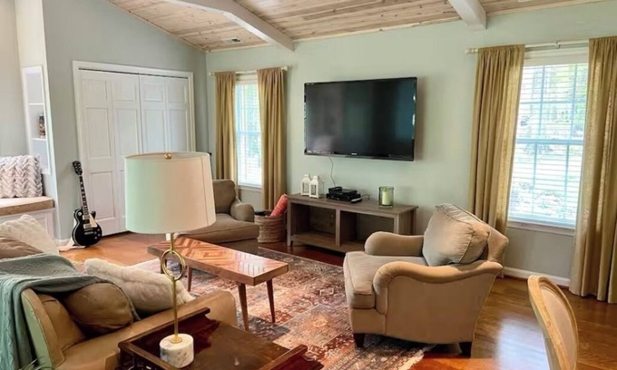 Henryton Apartment | Large Open Suite nestled among the Trees