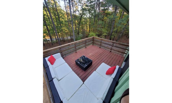 Hot Springs Village House | Large Peaceful Woods Retreat Close to Everything!