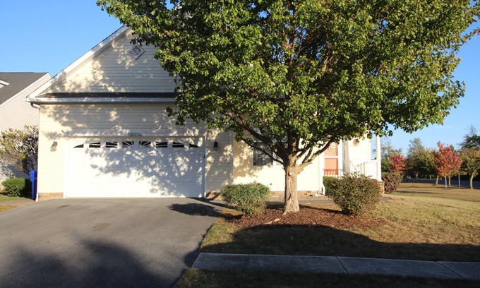 Rehoboth Beach House | Large pet friendly home located near the beach, shopping and restaurants! NOW BOOKING 2025!