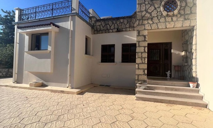 Zeytinlik Villa | Large Private Bungalow Villa Family Friendly
