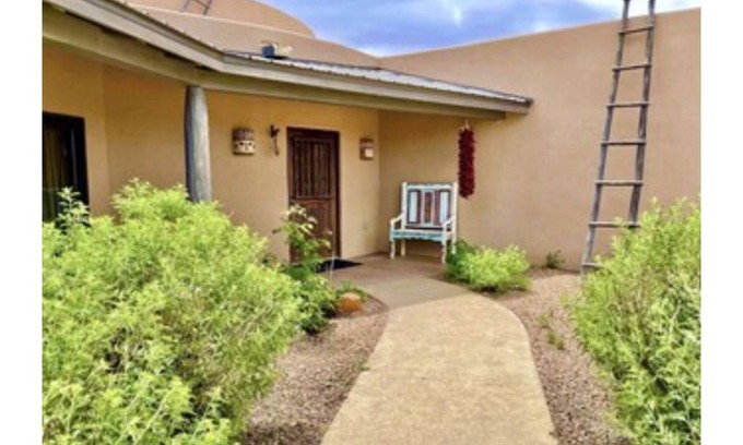 Lamy House | Large private, high end home with sweeping views on 13 acres.