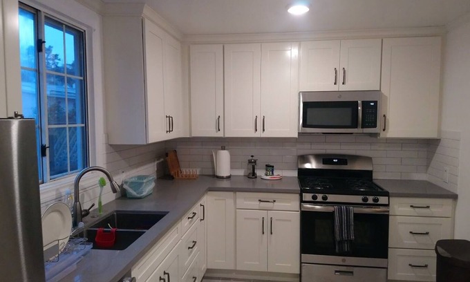 Broadmoor House | Large private home, free parking & near SFO and SF