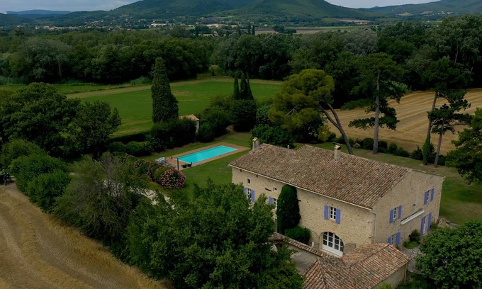 Sauzet House | Large Provencal house