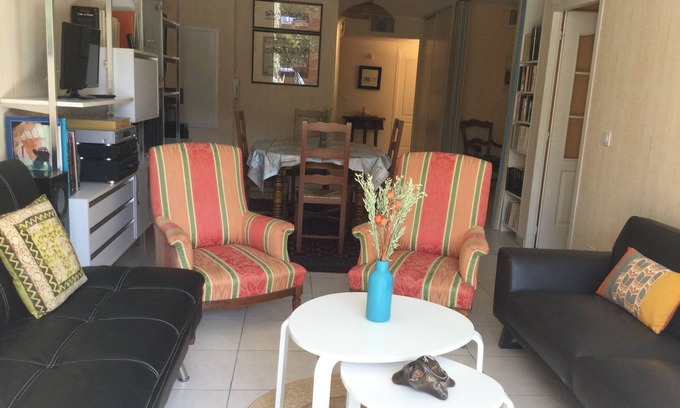 Banyuls-sur-Mer Apartment | Large, quiet, air-conditioned apartment with small garden, 12-minute walk from the beach.
