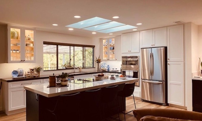 North Ridge House | Large Relaxing Property With Pool - Hot Tub and 2 Living Areas