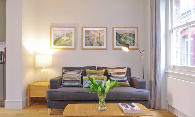 Barbican Apartment | Large Roof Terrace & King Bed In Clerkenwell