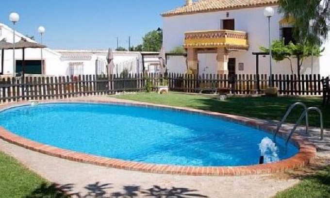 Humilladero Cottage | Large rural house-farmhouse with pool for up to 16 people.
